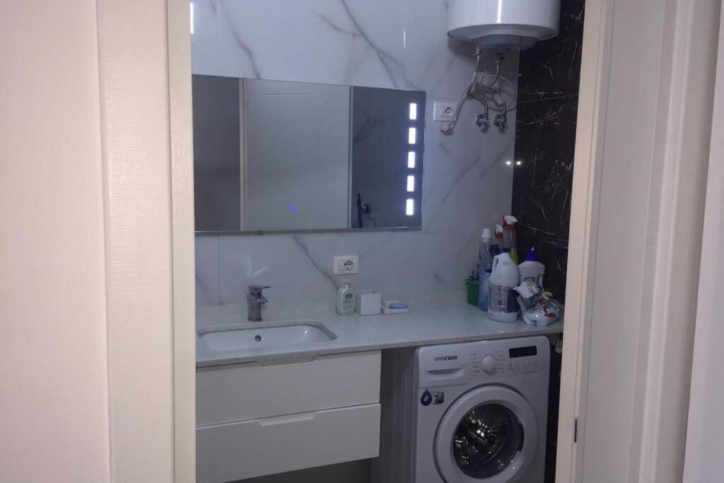 Modern Sea View Apartment For A Perfect Holiday Durrës Esterno foto